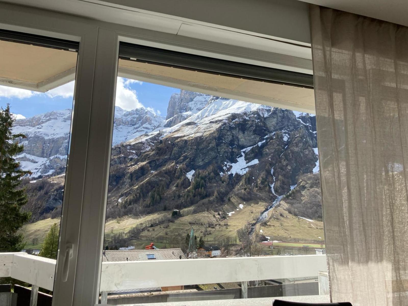 Flaminia Wohnung 15 - Best View And Free Parking! Leukerbad Esterno foto